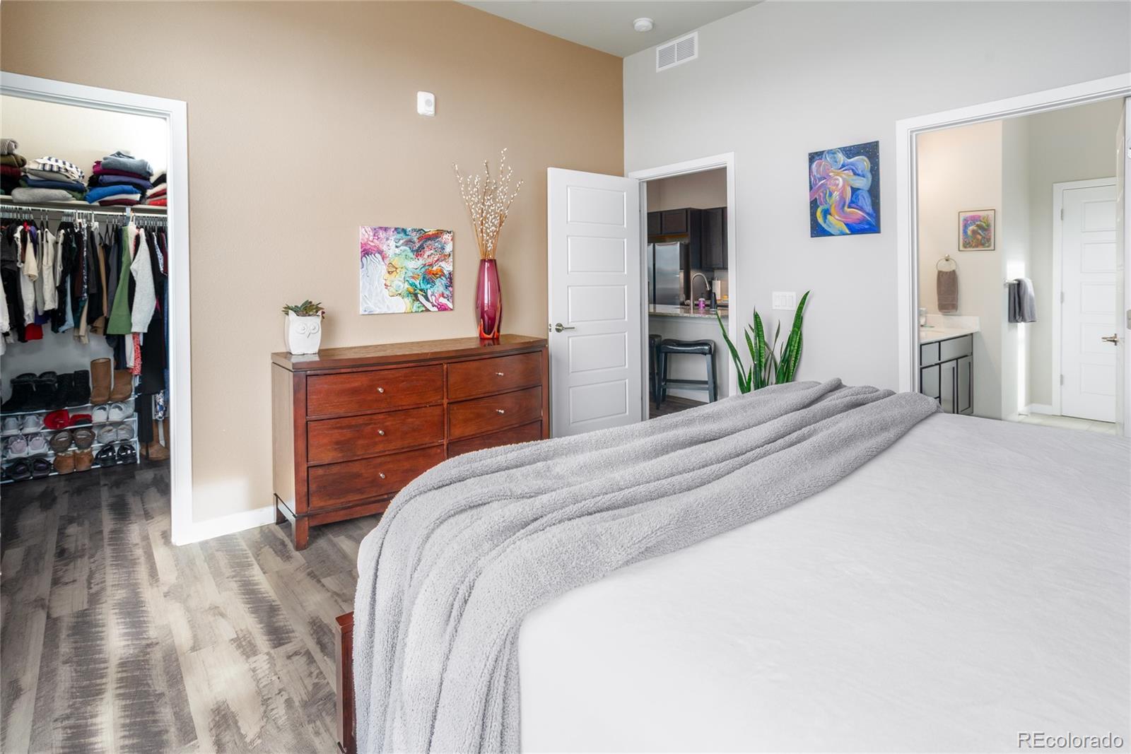 9283 Twenty Mile Road, Unit 101 Parker, CO 80134 - Photo 8 of 32