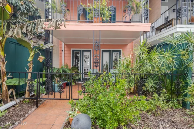 $125,000 | 2501 Gulf Avenue, Unit 24, Gulfport, MS 39501