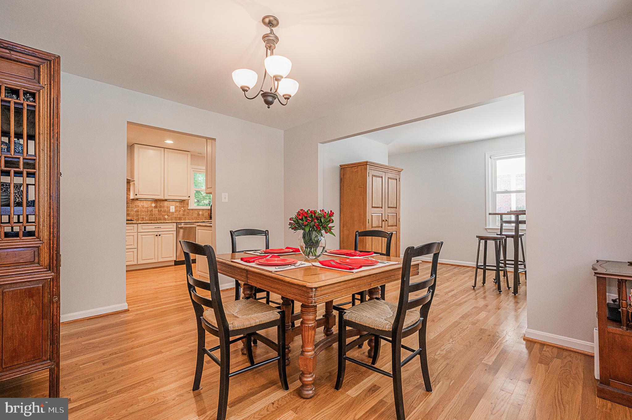 6701 Coachman Drive Springfield, VA 22152 - Photo 13 of 41 Charming Dining Room