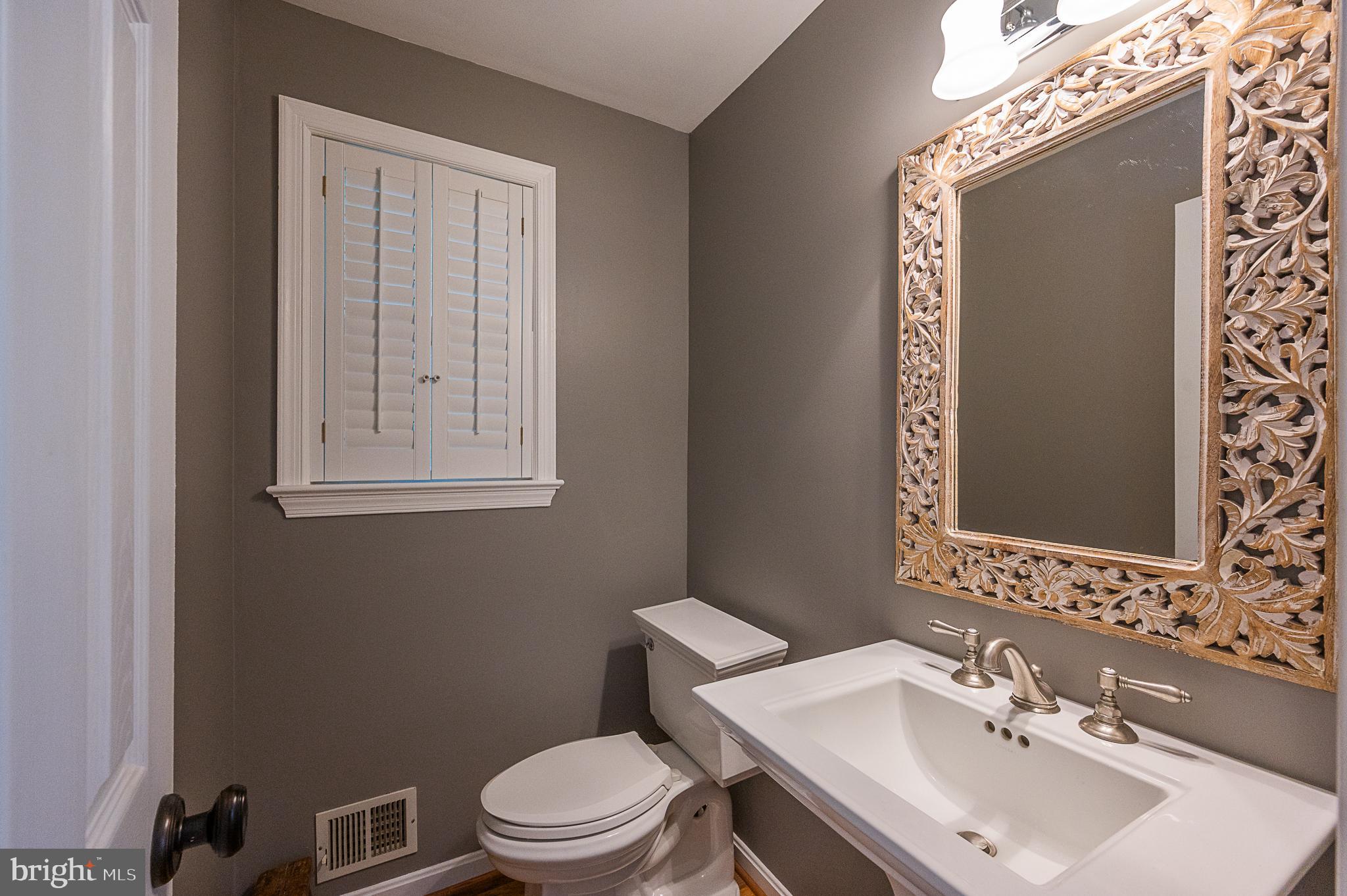 6701 Coachman Drive Springfield, VA 22152 - Photo 25 of 41 Gorgeous Bath