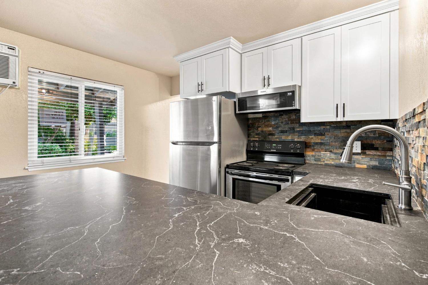1707 West Swain Road, Unit 3 Stockton, CA 95207 - Photo 13 of 36 Gallery Image 13
