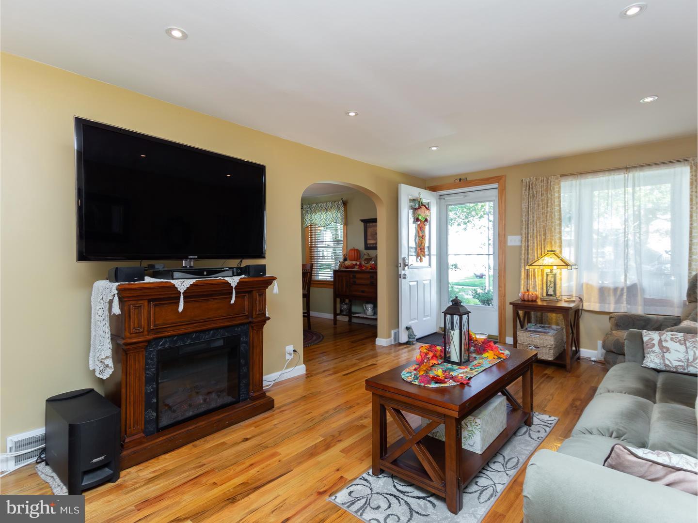713 Darby Road Ridley Park, PA 19078 - Photo 5 of 20 Gallery Image 5