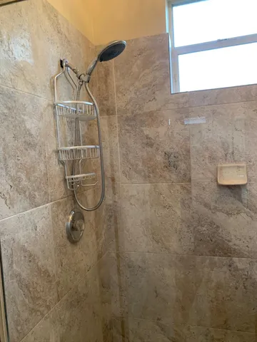 $3,000 | 2146 Man Of War, West Palm Beach, FL 33411