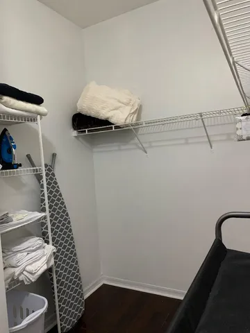 $3,000 | 2146 Man Of War, West Palm Beach, FL 33411