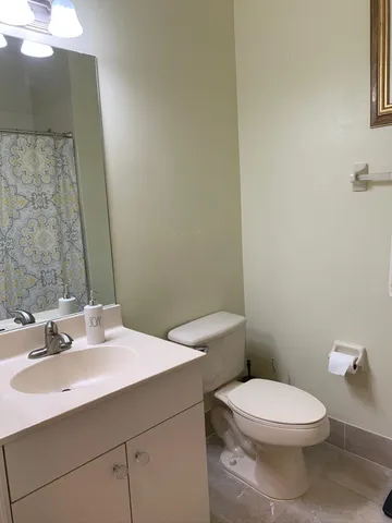 $3,000 | 2146 Man Of War, West Palm Beach, FL 33411