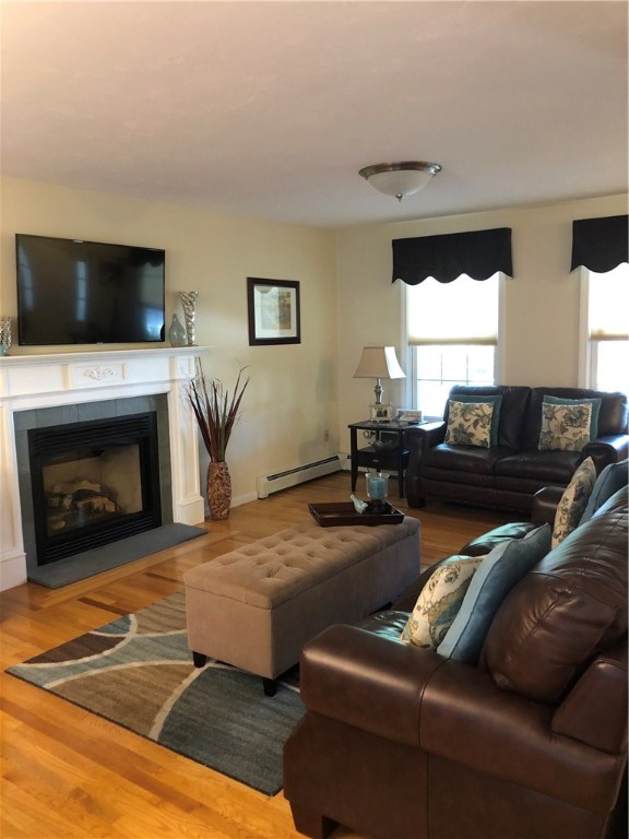 31 2nd Road Glocester, RI 02814 - Photo 4 of 19 Gallery Image 4