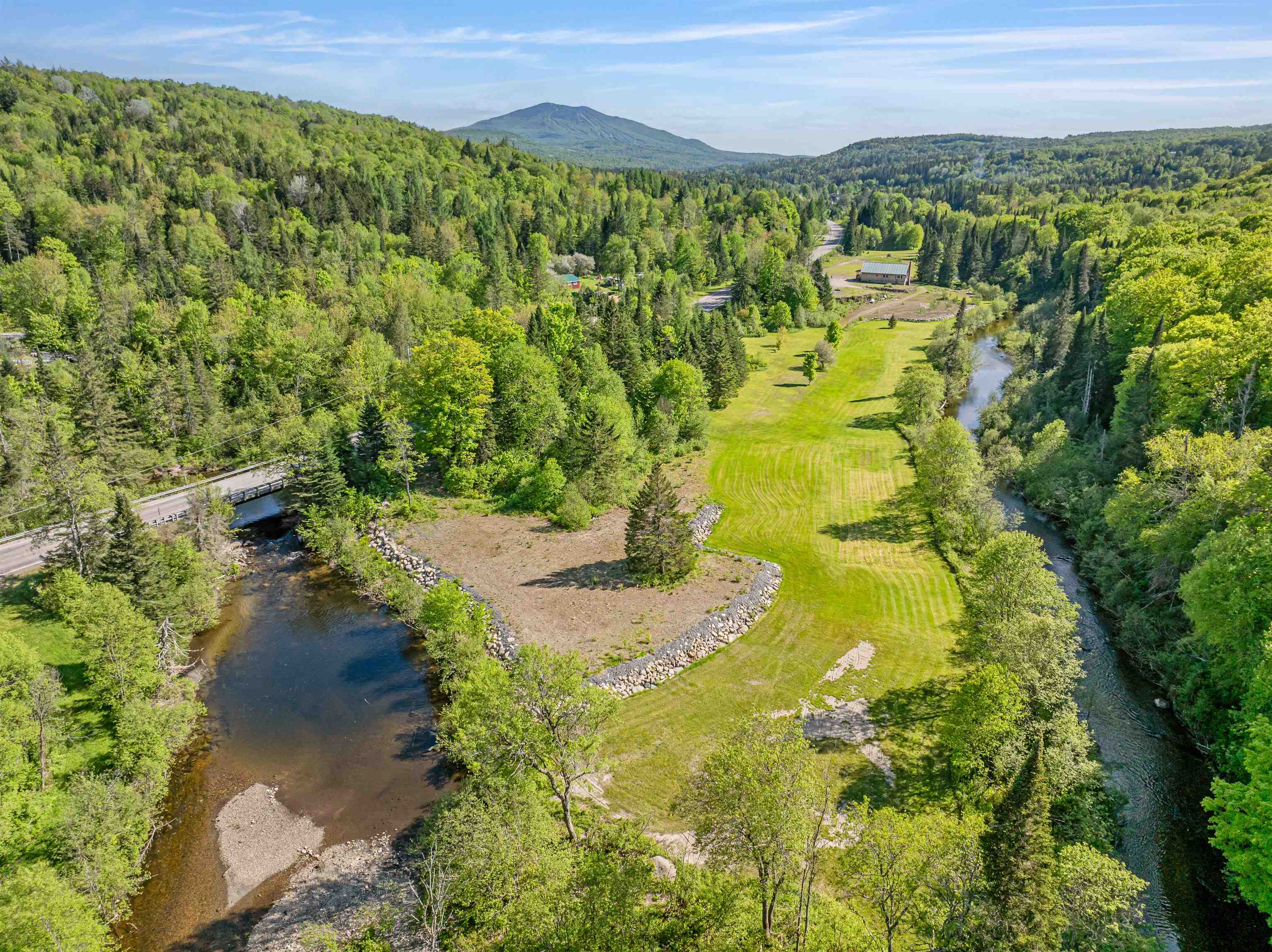 223 Island Pond Road Newark, VT 05837 - Photo 4 of 46 Gallery Image 4
