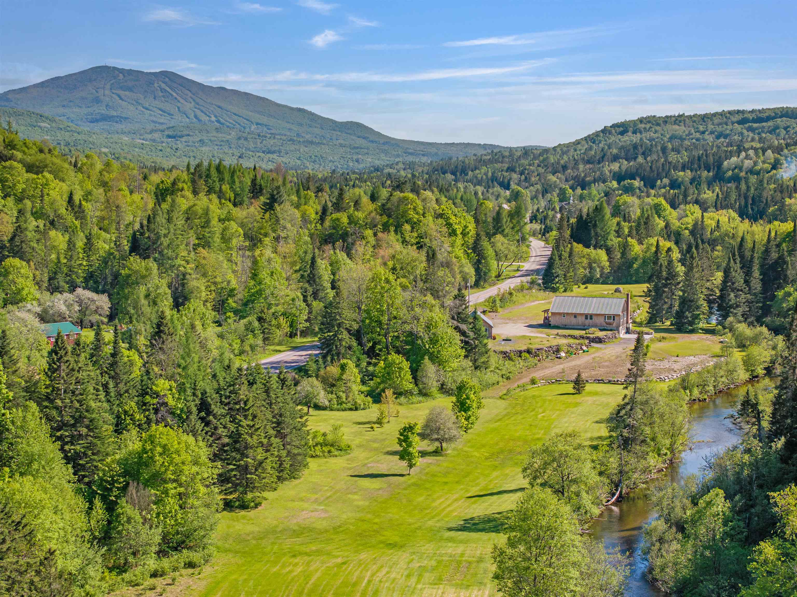 223 Island Pond Road Newark, VT 05837 - Photo 5 of 46 Gallery Image 5
