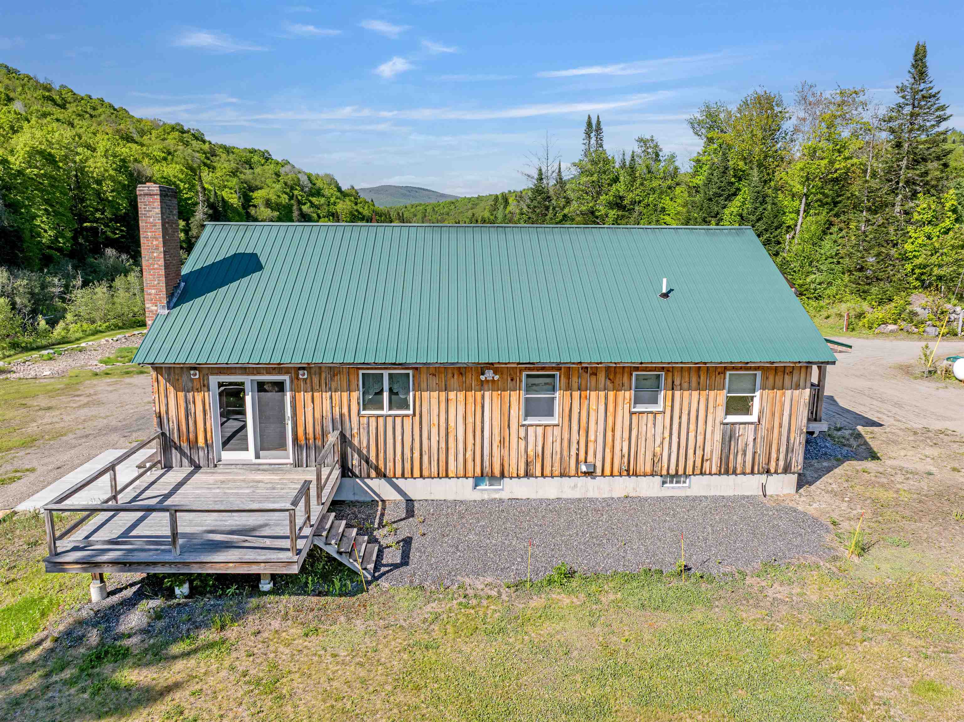 223 Island Pond Road Newark, VT 05837 - Photo 9 of 46 Gallery Image 9