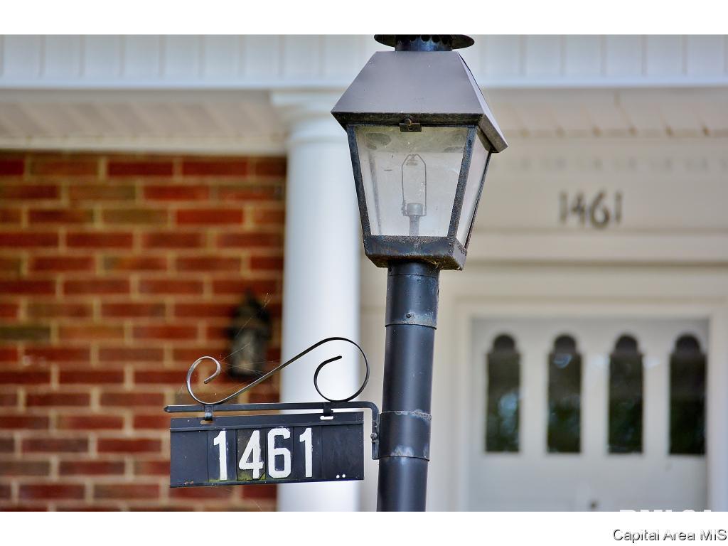 1461 North 3rd Street Springfield, IL 62702 - Photo 3 of 35