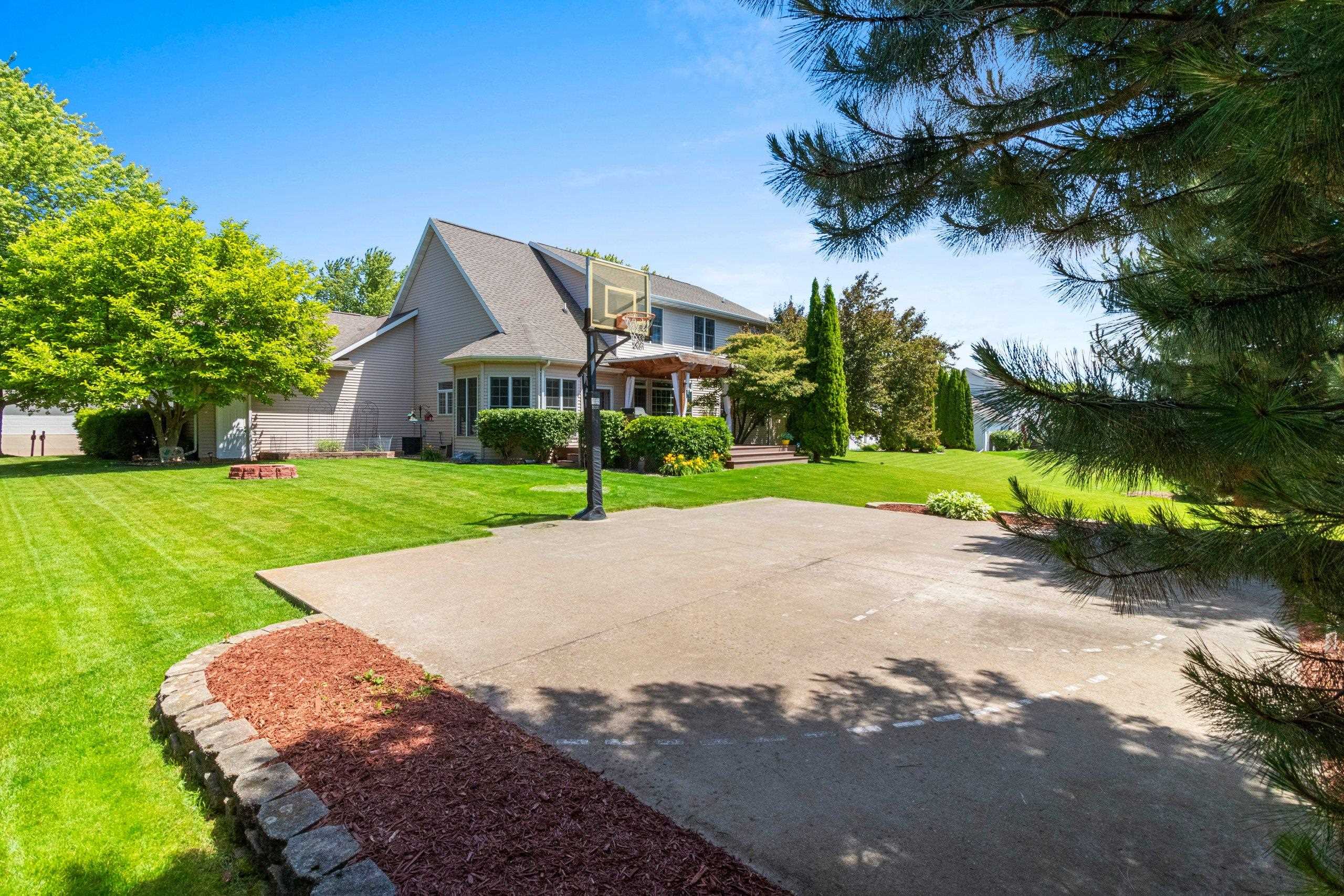 421 East Sheffield Lane Appleton, WI 54913 - Photo 64 of 81