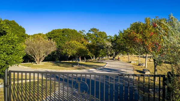 $1,590,000 | 326 River Valley Road South, Ingram, TX 78025