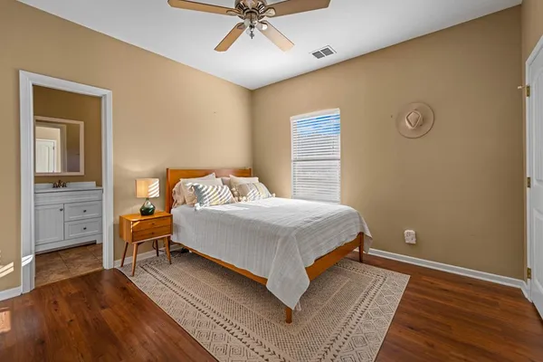 $1,590,000 | 326 River Valley Road South, Ingram, TX 78025