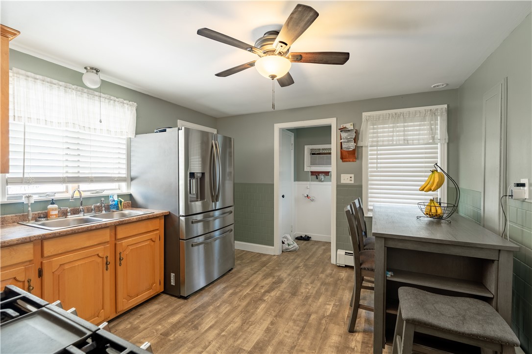 727 Mendon Road Woonsocket, RI 02895 - Photo 17 of 46