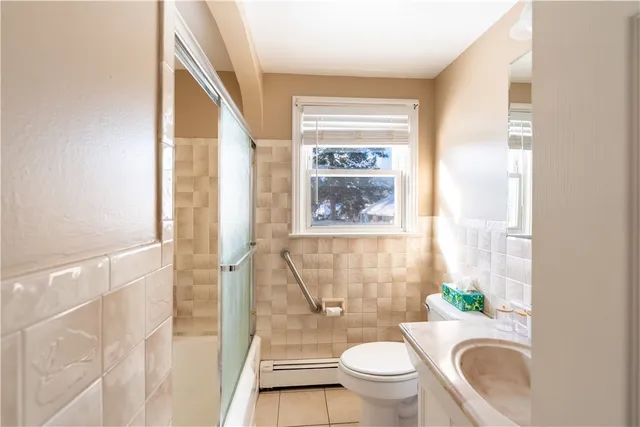 $385,000 | 727 Mendon Road, Woonsocket, RI 02895