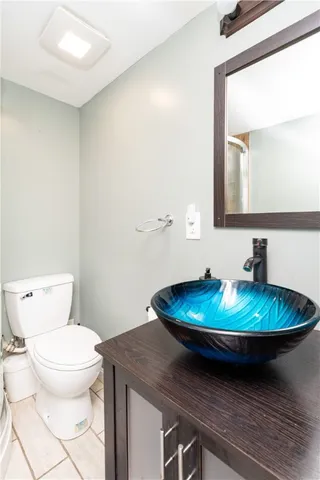 $385,000 | 727 Mendon Road, Woonsocket, RI 02895