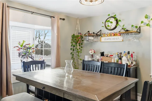 $385,000 | 727 Mendon Road, Woonsocket, RI 02895