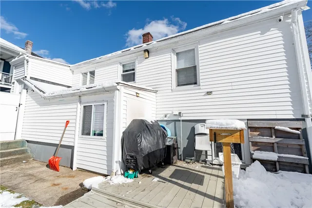 $385,000 | 727 Mendon Road, Woonsocket, RI 02895