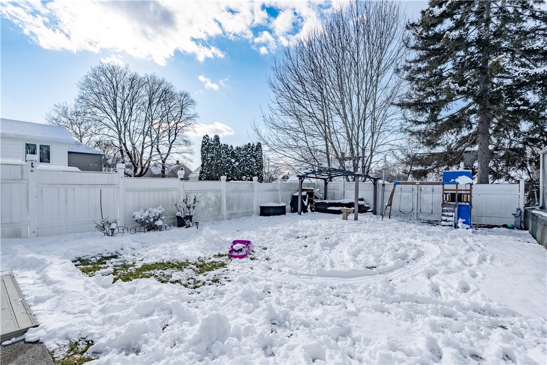 727 Mendon Road Woonsocket, RI 02895 - Photo 44 of 46