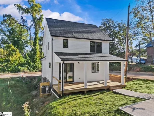 $449,000 | 339 Gower Street, Greenville, SC 29601