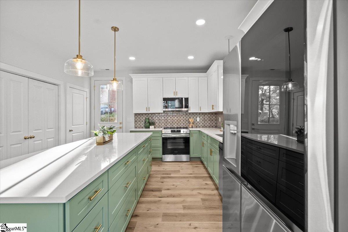 339 Gower Street Greenville, SC 29601 - Photo 10 of 27