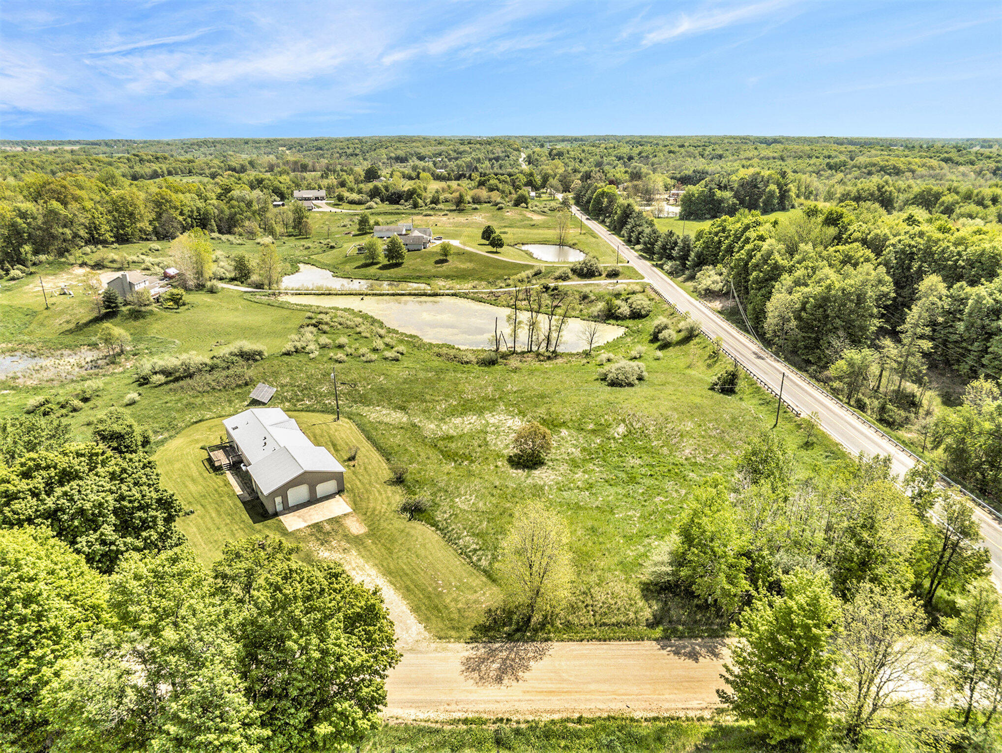 7903 Guy Road Nashville, MI 49073 - Photo 6 of 26 005_7903_guy_rd_nashville_mi_49073-2