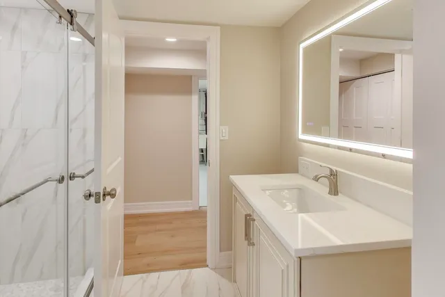 $599,999 | 1421 Cynthia Avenue, Park Ridge, IL 60068