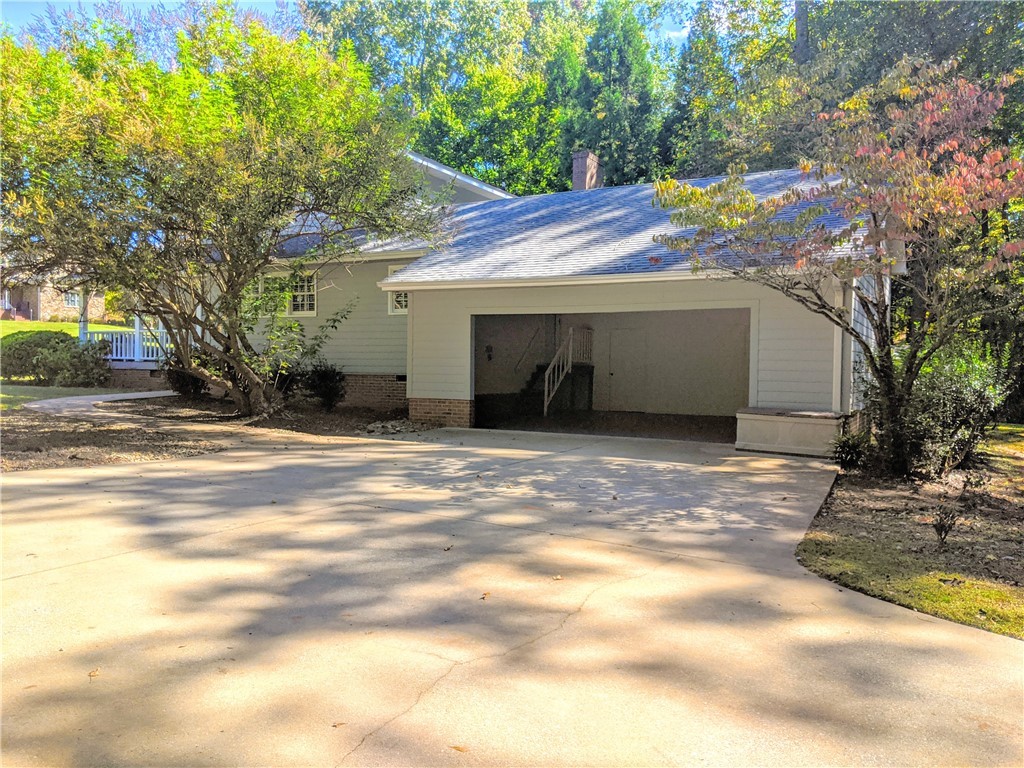 1809 Lynn Avenue Anderson, SC 29621 - Photo 6 of 47 Gallery Image 6