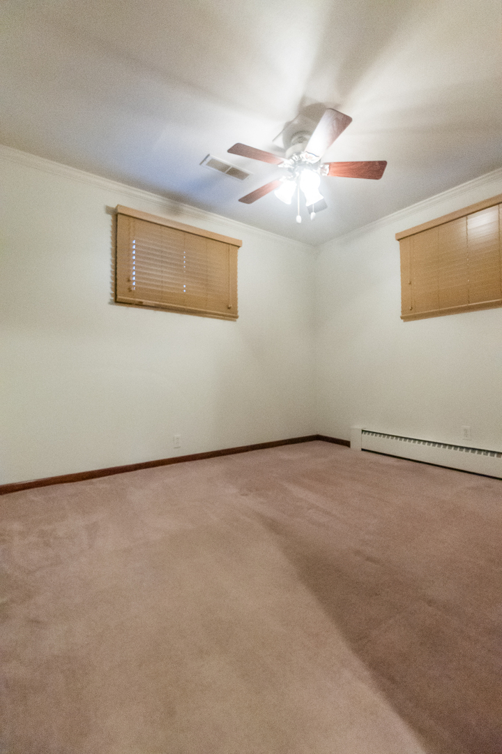 219 Willett Avenue Dixon, IL 61021 - Photo 12 of 44