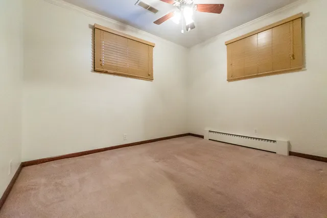 $159,900 | 219 Willett Avenue, Dixon, IL 61021