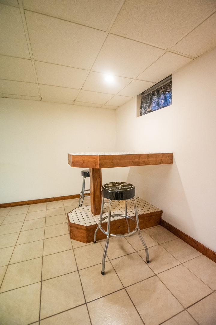 219 Willett Avenue Dixon, IL 61021 - Photo 17 of 44