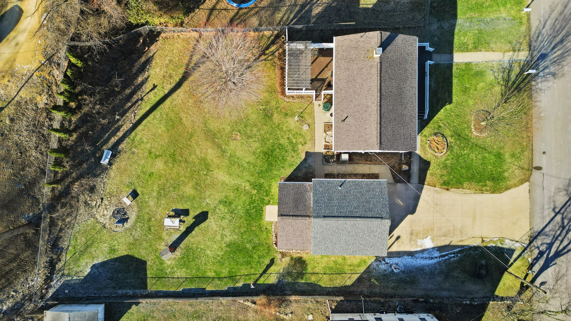 219 Willett Avenue Dixon, IL 61021 - Photo 35 of 44