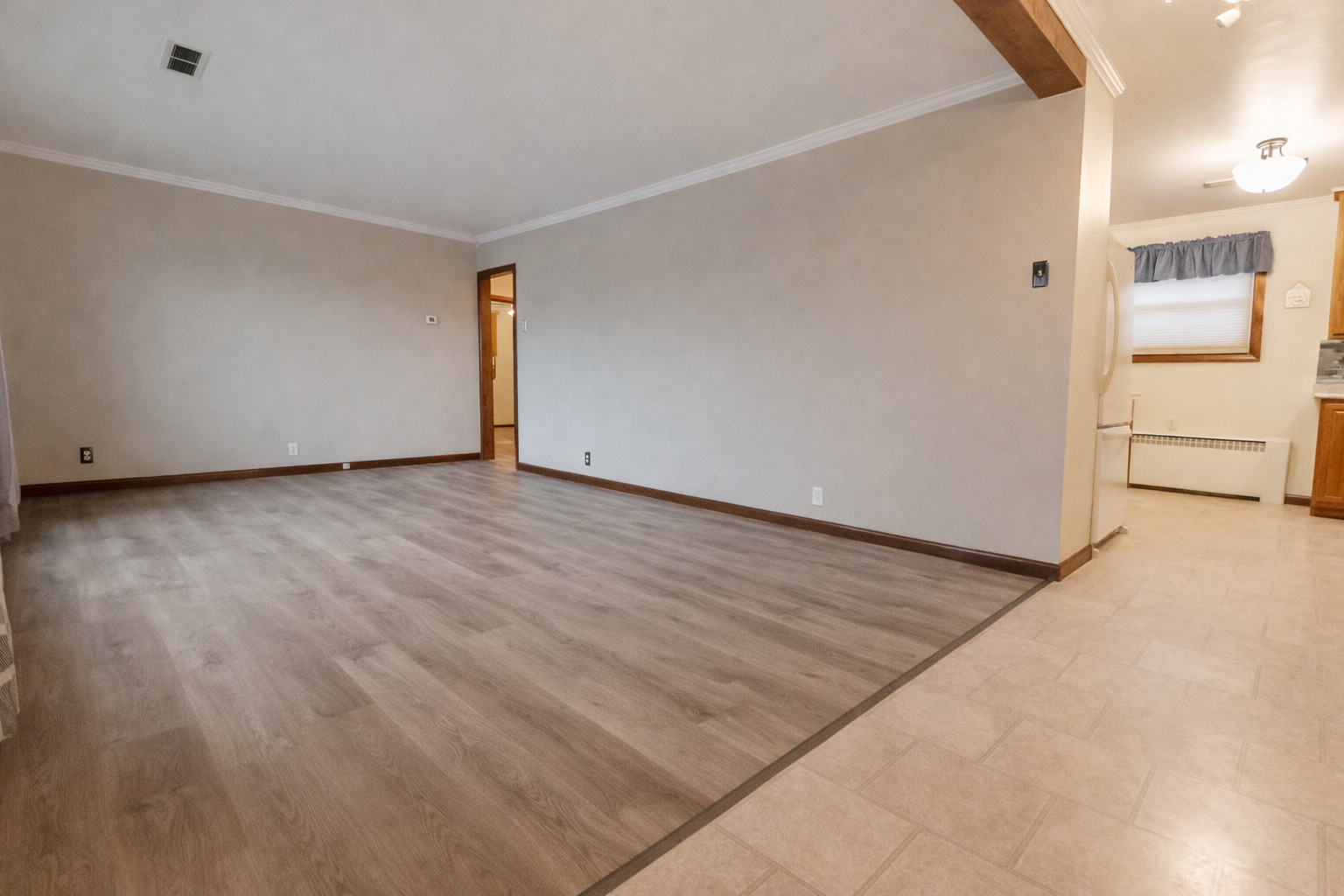 219 Willett Avenue Dixon, IL 61021 - Photo 5 of 44