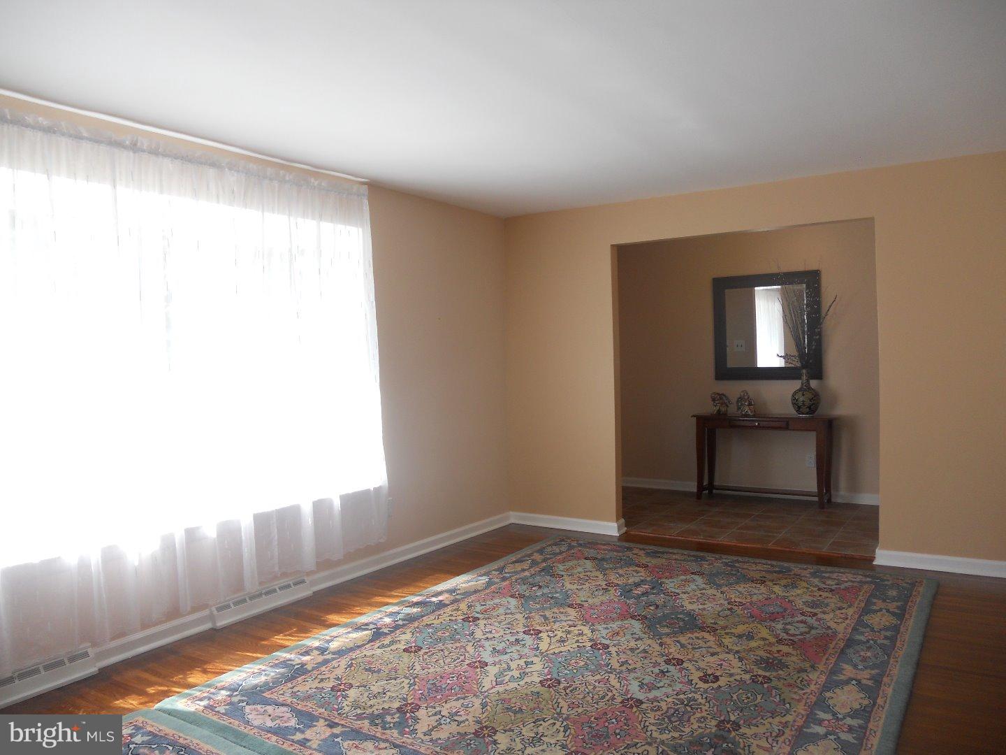 3944 Pine Road Huntingdon Valley, PA 19006 - Photo 11 of 22 Gallery Image 11