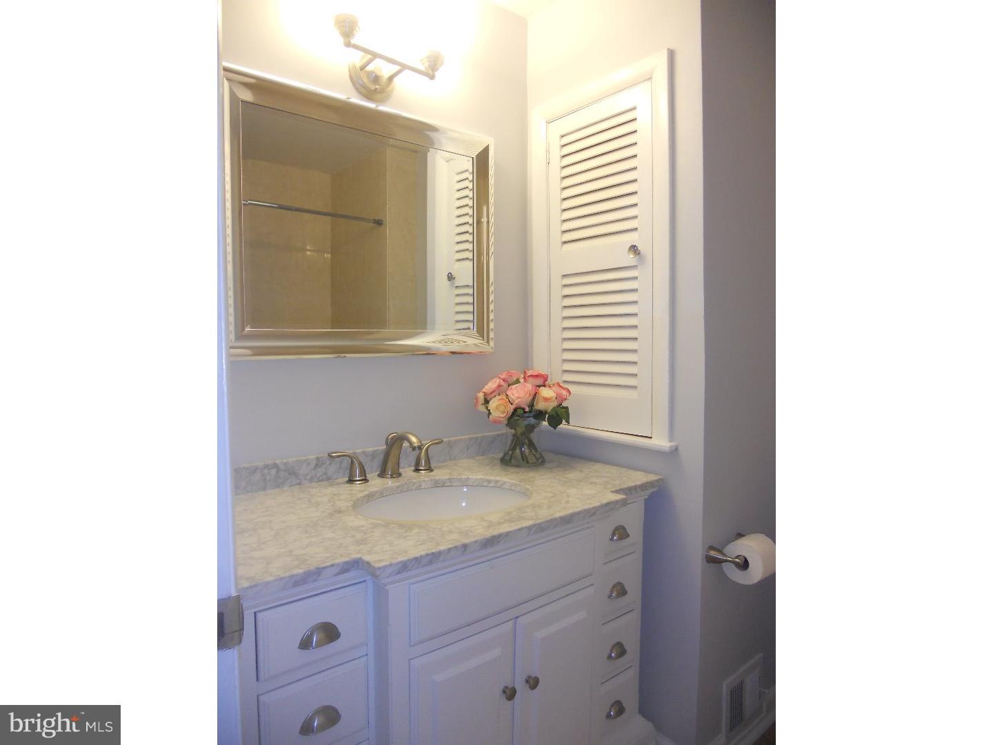 3944 Pine Road Huntingdon Valley, PA 19006 - Photo 13 of 22 Gallery Image 13