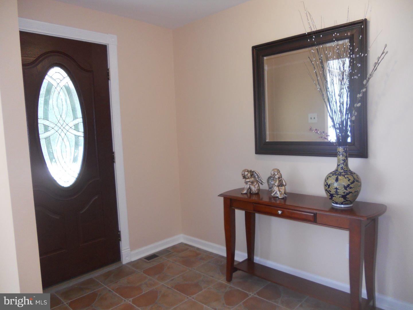 3944 Pine Road Huntingdon Valley, PA 19006 - Photo 8 of 22 Gallery Image 8