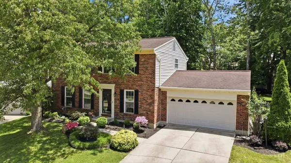 $450,000 | 1138 White Pine Court, Cincinnati, OH 45255