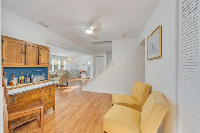 $525,000 | 220 Iselin Road, Cape May, NJ 08204