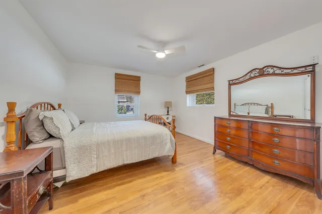 $525,000 | 220 Iselin Road, Cape May, NJ 08204