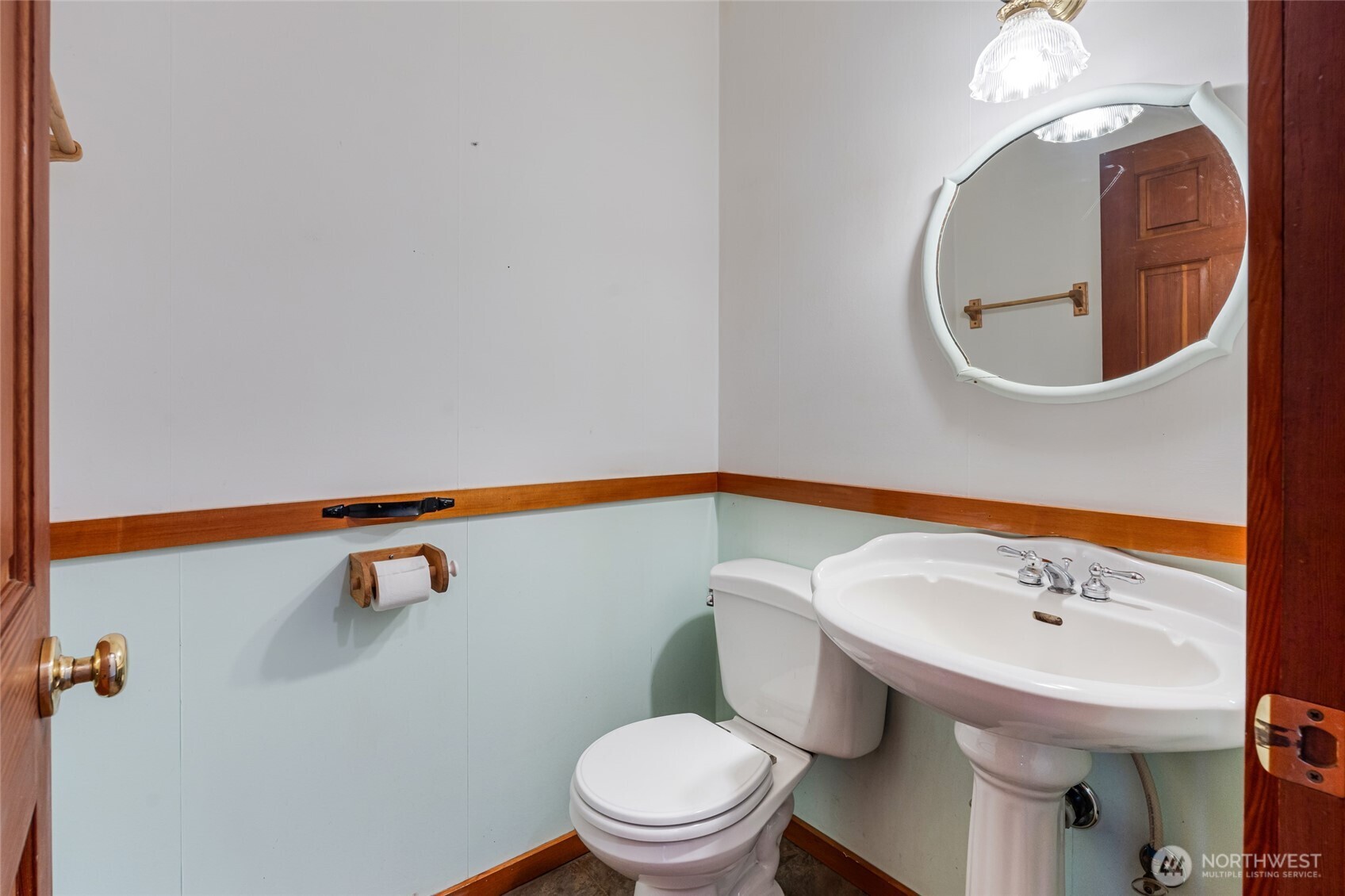 2751 West Valley Road Chimacum, WA 98325 - Photo 9 of 32