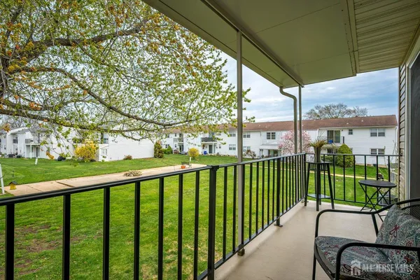 $319,000 | 7 Kansas Court, Old Bridge, NJ 07747