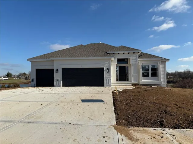 $649,900 | 1027 Fir Lane, Liberty, MO 64068