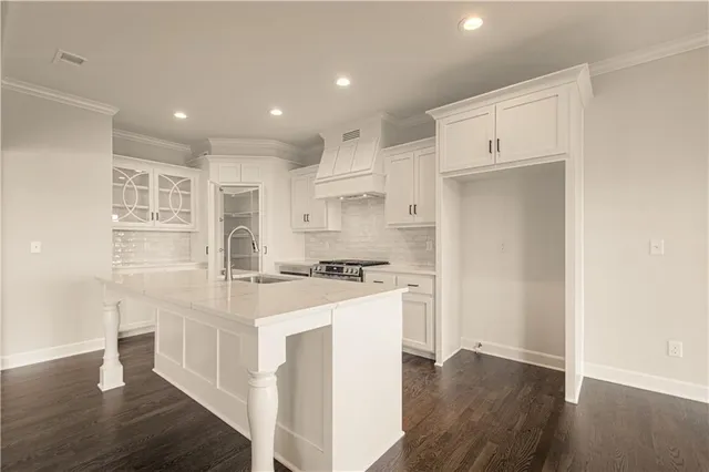 $649,900 | 1027 Fir Lane, Liberty, MO 64068