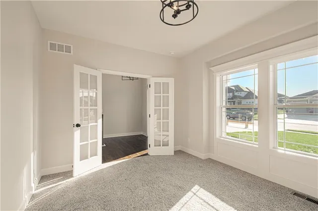 $649,900 | 1027 Fir Lane, Liberty, MO 64068