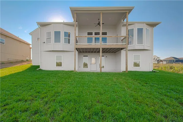 $649,900 | 1027 Fir Lane, Liberty, MO 64068