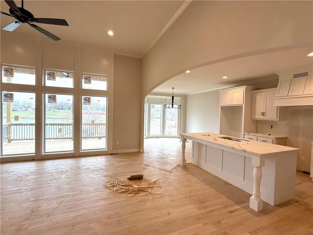 $649,900 | 1027 Fir Lane, Liberty, MO 64068