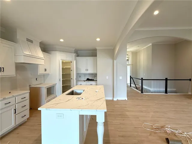 $649,900 | 1027 Fir Lane, Liberty, MO 64068