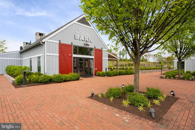 $660,000 | 18245 Moss Garden Road, Dumfries, VA 22026