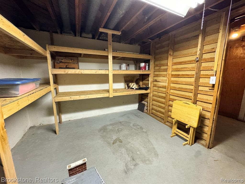 29464 Hoover Road, Unit 464 Warren, MI 48093 - Photo 22 of 23