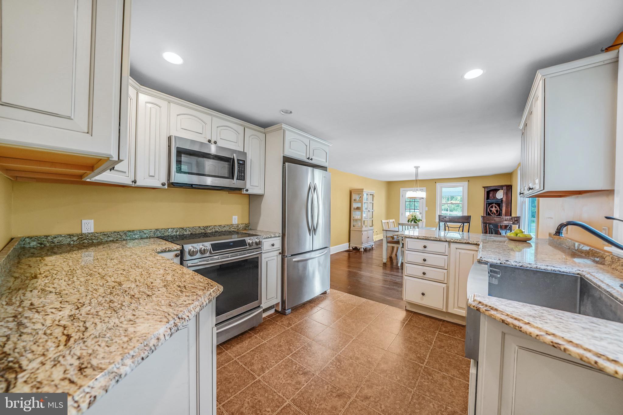 610 Fairview Road Glenmoore, PA 19343 - Photo 8 of 35 Gallery Image 8
